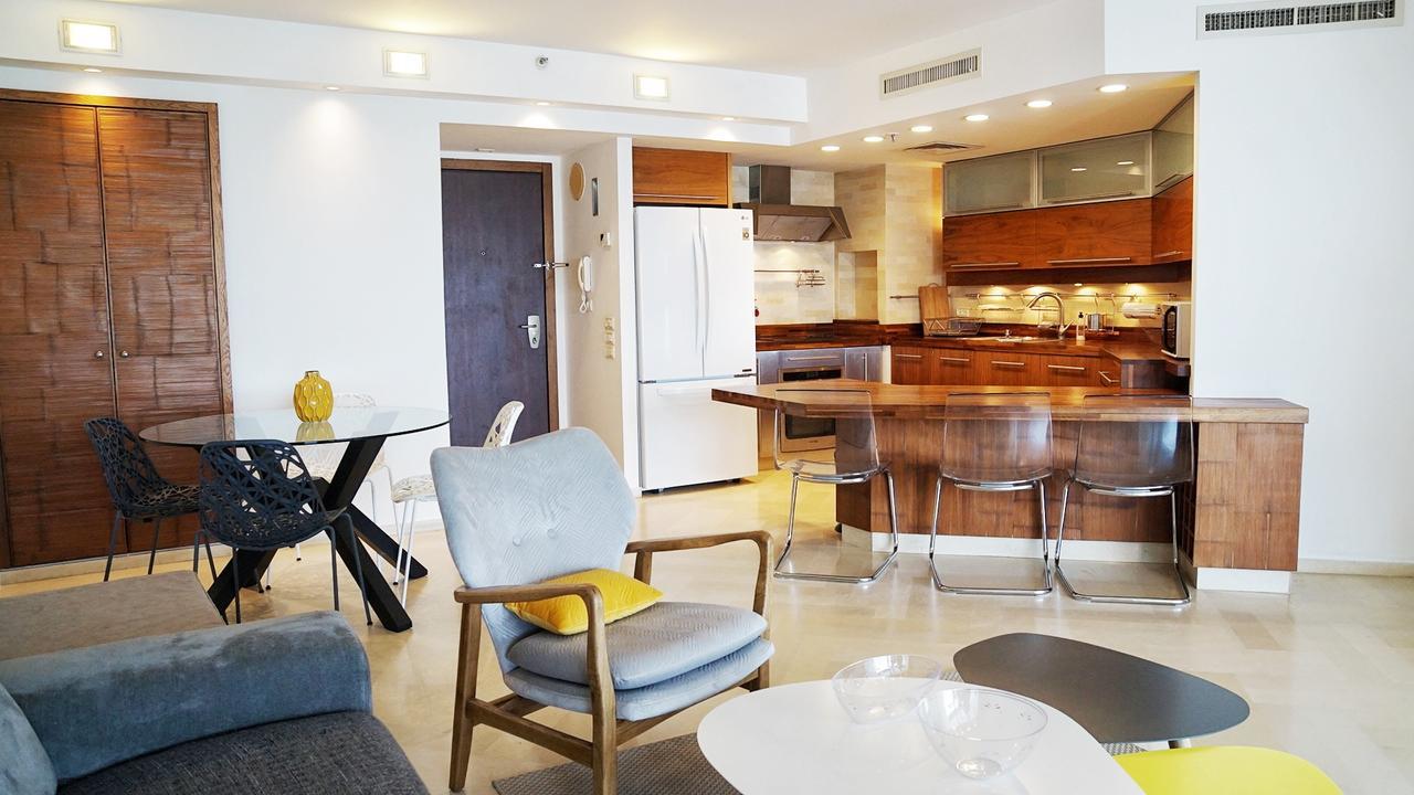 Marina Towers - Herzeliya Herzliya Bagian luar foto